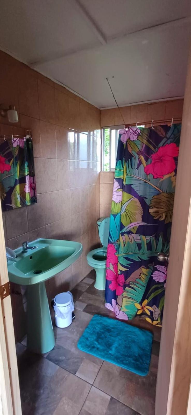 Mata Nui Eco Hostel อังกาโรอา ภายนอก รูปภาพ